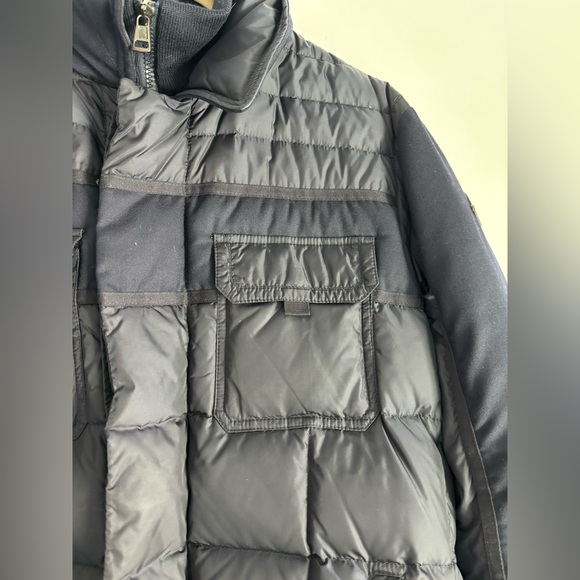 Moncler Puffer Jacket - Picture 6 of 16